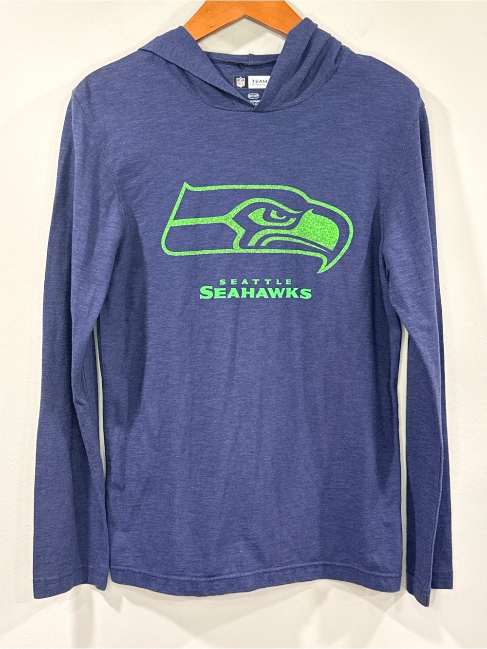 NFL Mens Seattle Seahawks Navy Hooded Long-Sleeve with Neon Green Logo Size S